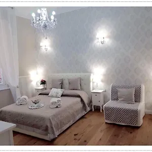 Apartment Casa De Rose, Rome